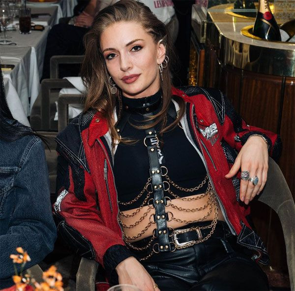 Yasemin Kay Allen o görüntüleri görünce çılgına döndü! Herkese ateş püskürdü - Resim: 2