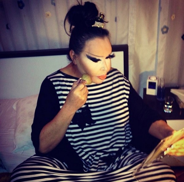 Bülent Ersoy'un instagramındaki ilginç fotoğraf - Resim: 2