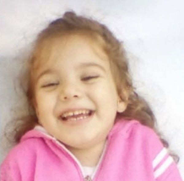 Kızını zehirleyip gülerken fotoğraf çektiren anne seri evlat katili çıktı inanılmaz olay - Resim: 4