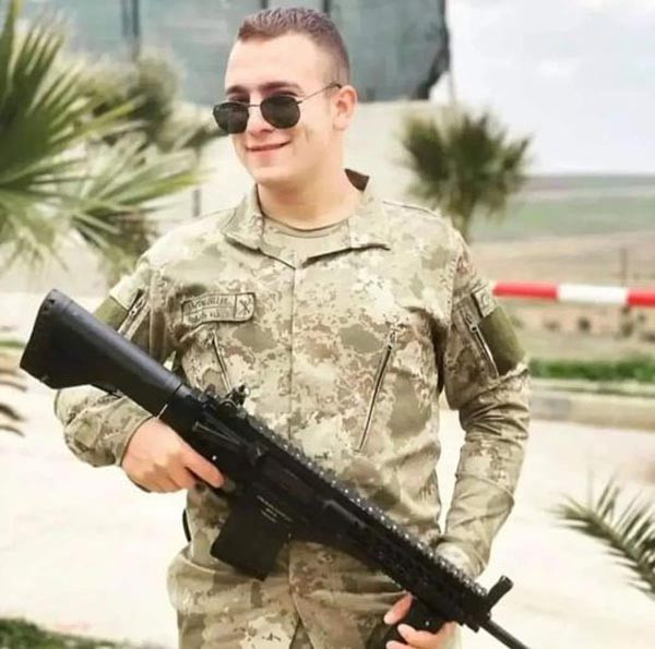 Kahreden haberi Milli Savunma Bakanlığı duyurdu! Yaralı askerimiz şehit oldu - Resim: 2