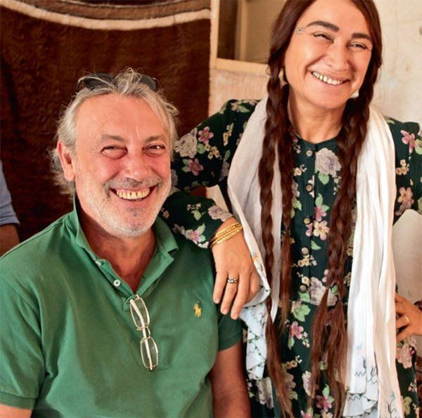 Demet Akbağ'ın kaza geçiren eşi Zafer Çika kimdir? Sağlık durumu nasıl? - Resim: 1