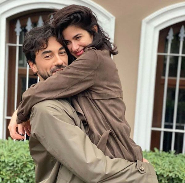 Nesrin Cavadzade ve Gökhan Alkan çiftinin ayrılık nedeni belli oldu! Nesrin Cevadzade gönlünü set arkadaşına kaptırdı. - Resim: 3