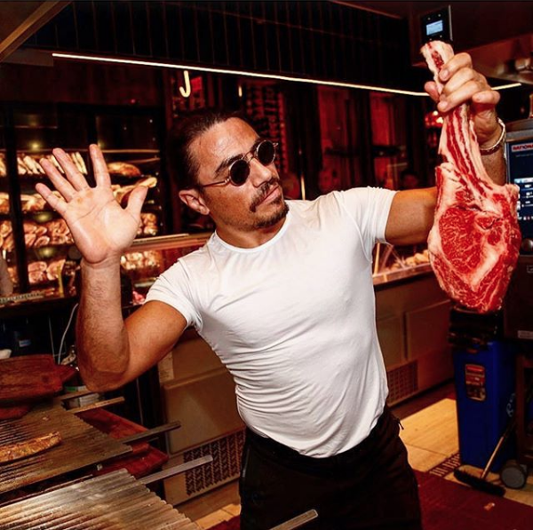 Sosyete kasabı Nusret Gökçe paket servise başladı fiyatlar ağızları açık bıraktı - Resim: 1