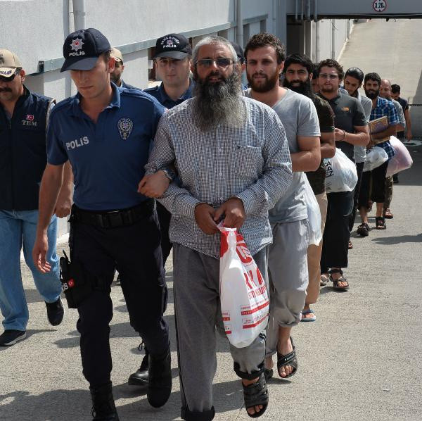 DEAŞ'ın sözde Türkiye emiri; hakim, savcı ve turist kafilesini kaçırma planı yapmış - Resim: 0