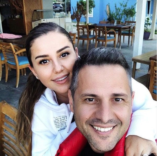 27 haftalık hamile Merve Özbey pozunu paylaştı anne olmak için artık gün sayıyor - Resim: 1