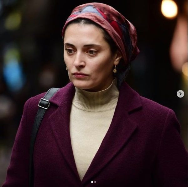 Kırmızı Oda'nın yeni yıldızı Aslıhan Gürbüz evlilik haberine fena kızdı! - Resim: 1