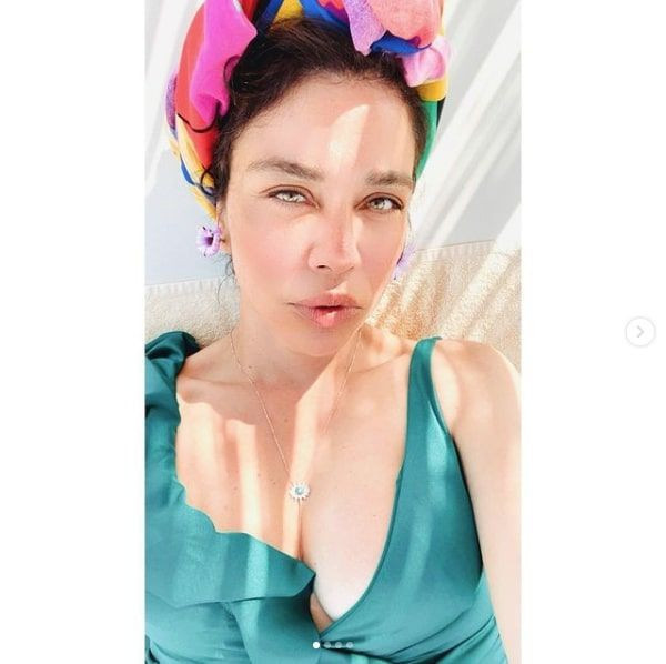 Yeşim Ceren Bozoğlu mayolu pozuyla şaşırttı Kuruluş Osman'ın Hazal Hatun'uydu - Resim: 3