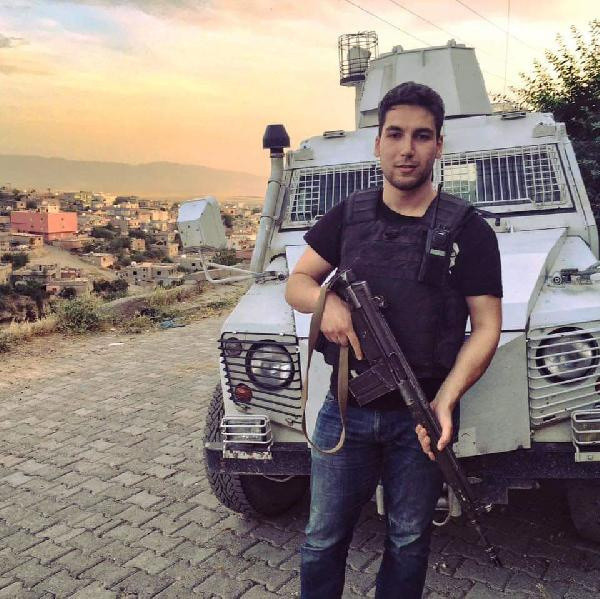 Bodrum’da polis silah kaçakçılarıyla çatıştı: 1 şehit, 1 polis yaralı - Resim: 1