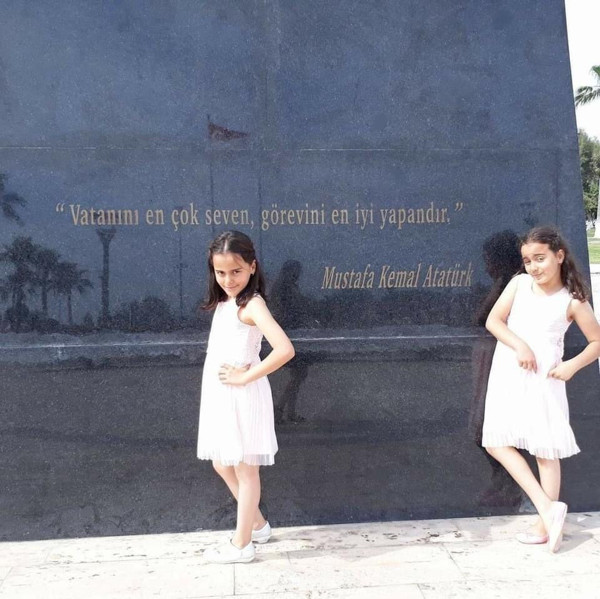 Adana'da anne kızın acı kaderi yürek dağladı! Gözyaşlarına boğuldular - Resim: 1