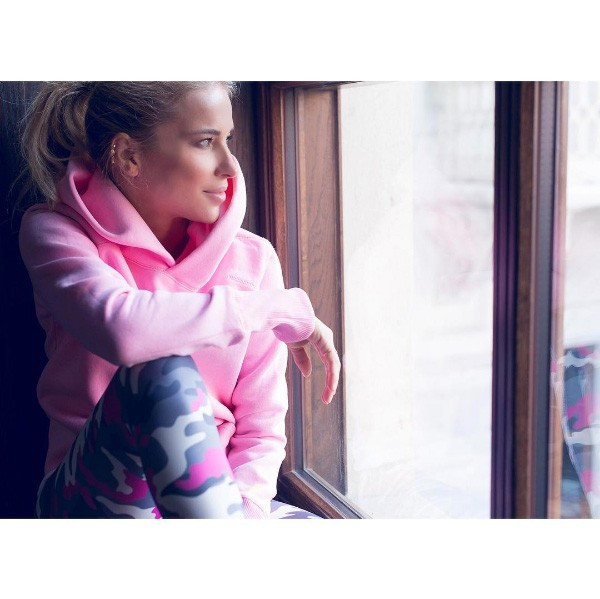 Burcu Esmersoy'dan itiraf 'Botoks yaptırdım' - Resim: 2