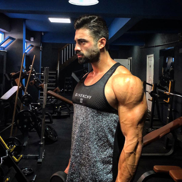 Gelin adayı Hanife'ye büyük şok! Bu fotoğrafları görmesin... - Resim: 4