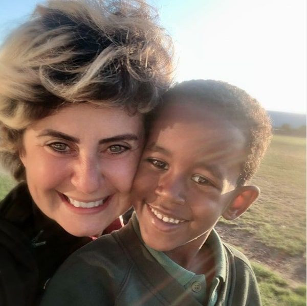 Esra Akkaya oğlu Can Alex ile paylaşım yaptı 'Rengini sevdiğim evladım!' - Resim: 3