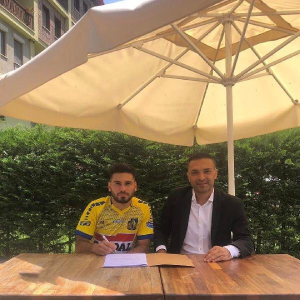 Galatasaray, Recep Gül'ün sözleşmesini uzattı kiraya verdi - Resim: 0