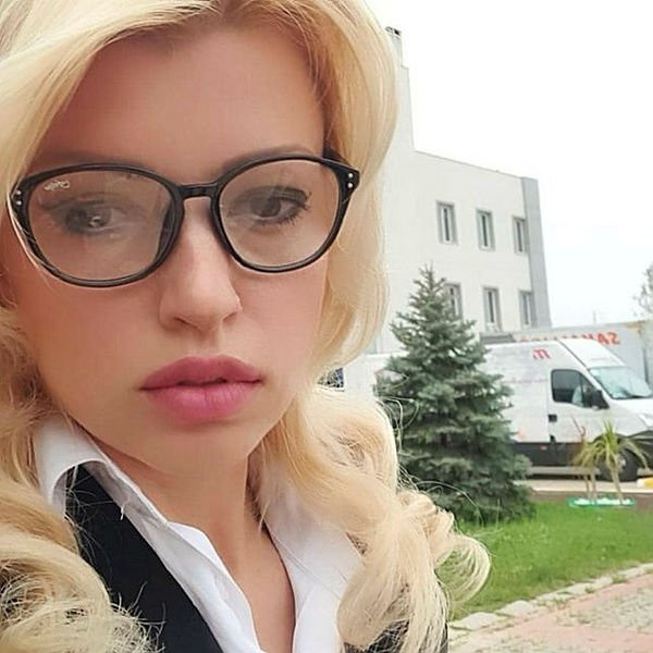 Belarus asıllı avukat Maryia Konak'ın taciz kabusu! Mesajlar şoke etti - Resim: 1