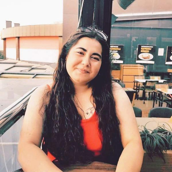 Isparta'da genç kızı göğsünden bıçakladı! 35- 40 dakika beklendikten sonra... - Resim: 0