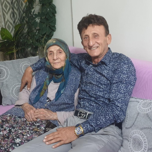 2 oğlu ve damadı 15 Temmuz'da şehit oldu: Son telefon konuşmasında... - Resim: 0