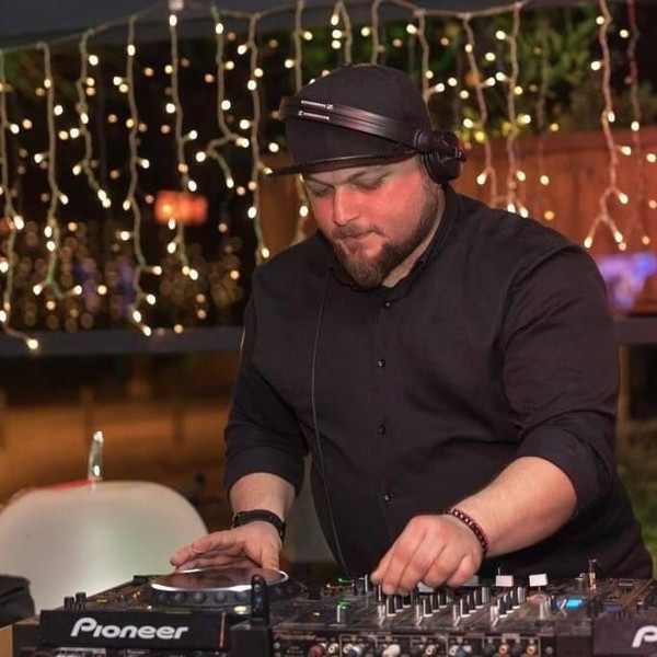 Dünyaca ünlü Thom Colvin Muğla'da vefat etti! Ölüm sebebi belli oldu - Resim: 0