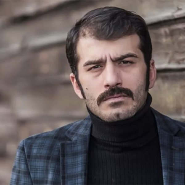 Ufuk Bayraktar'dan yeni filmi hakkında şaşırtan açıklamalar! "Acı taşıdığına inanmam lazım..." - Resim: 0