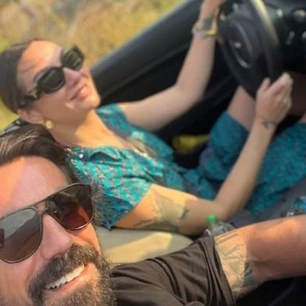 Birce Akalay'la aşk yaşadığı iddia ediliyordu! Meğer gerçek bambaşkaymış, İbrahim Çelikkol'un gerçek aşkı... - Resim: 1