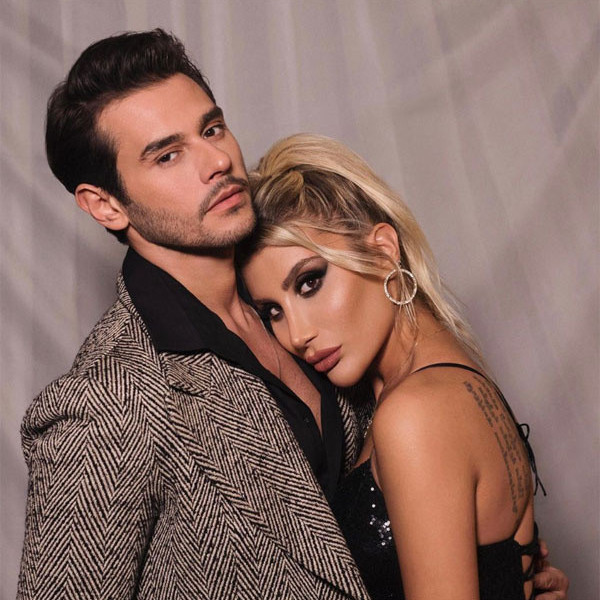 Cem Belevi'nin arılı kolyesi daldan dala konuyor! Yeni sevgilisi o kolyeyle İrem Dericiye adeta nisbet yaptı - Resim: 0