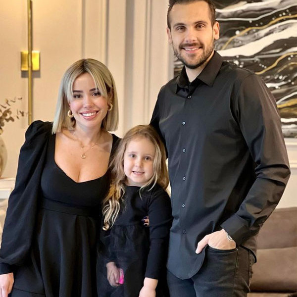 Ümit Erdim ikinci kez baba oldu! Kızının ilk fotoğrafını paylaştı, herkesi duygulandırdı - Resim: 1