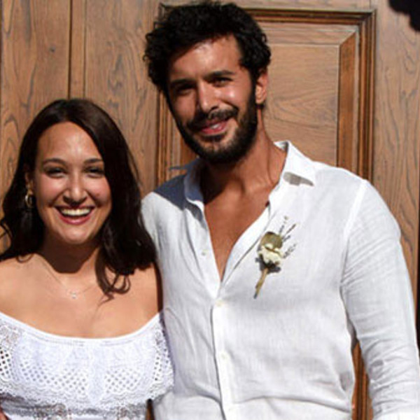 15 gün önce anne olmuştu! Taze anne Gupse Özay kızının yüzünü ilk defa paylaştı! - Resim: 0