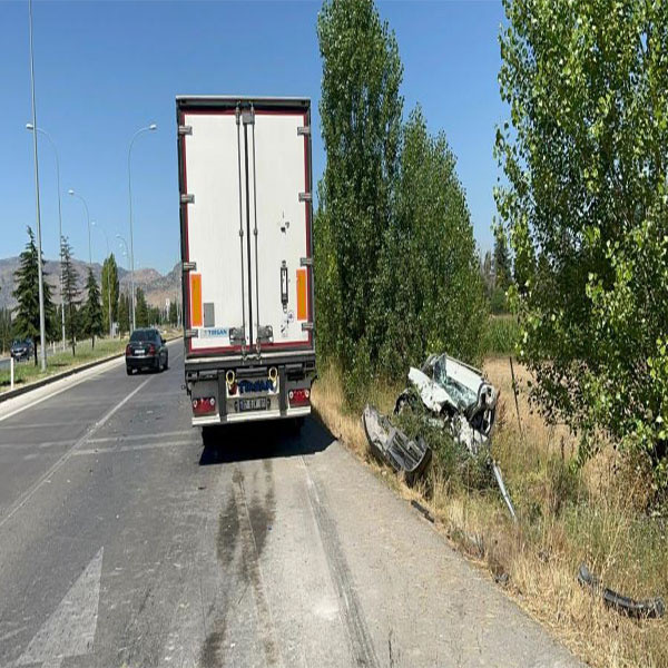 Düğün günü kıyamete döndü! Gelin almadan dönen araçlar kaza yaptı - Resim: 0