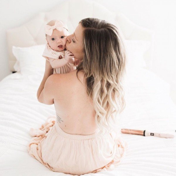 Annesinin sesini ilk kez duydu bebeğin verdiği tepkiye bakın - Resim: 3