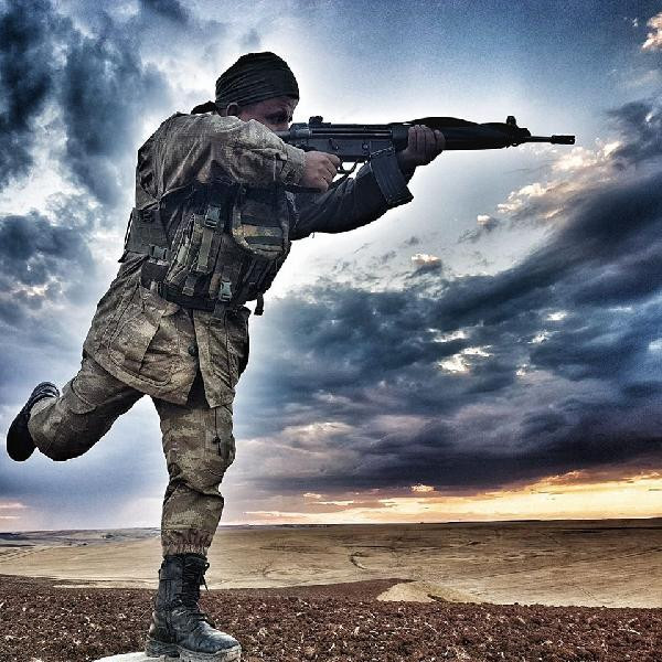 Alçakça pusu kurup şehit ettiler! İşte o asker - Resim: 4