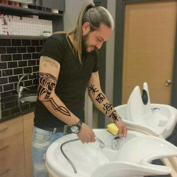 Evinden çıkarken gördü çılgına döndü! Eşinin aşığını... - Resim: 3