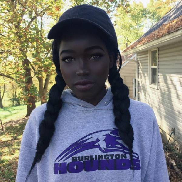 Gören bir daha dönüp bakıyor - Resim: 2