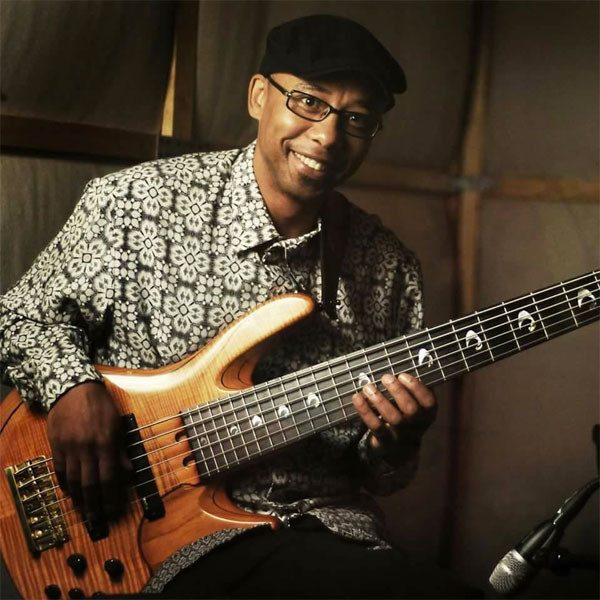 Açık beyin ameliyatı olurken gitar çaldı işte o görüntüler - Resim: 1