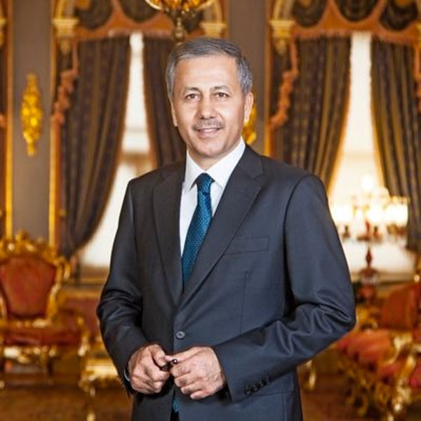 İstanbul Valisi kar tatili vermedi öğrenciler Twitter'de kahkaha attırdı - Resim: 1