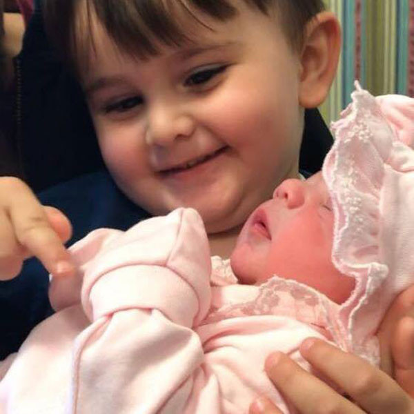 Anne ve 10 aylık bebeği öldü 6 yaşındaki oğlu kurtuldu - Resim: 2