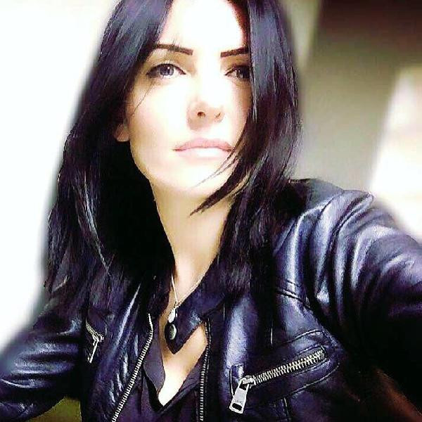 Cumhur İttifakı'nın Çeşme adayı Sema Aydın adaylıktan çekildi - Resim: 2