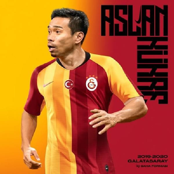 Galatasaray yeni formasını tanıttı satışa çıkardı - Resim: 1