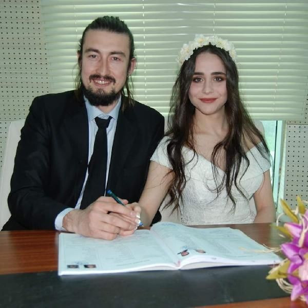 Testi pozitif çıkan 8 aylık hamile öğretmen, bebeğini kaybetti - Resim: 2