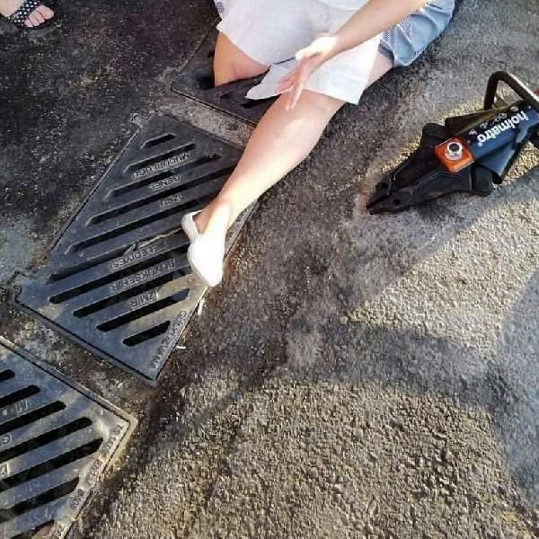 İzmir'de arabasından inen kadın bacağını mazgalda kırdı - Resim: 2