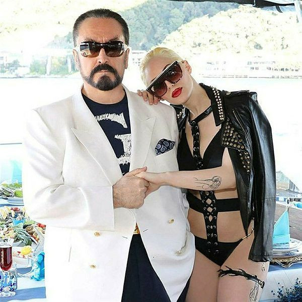 Adnan Oktar'ın seks olimpiyatları ifşa oldu! Sevgili olup ilişkiye girmek şart - Resim: 2