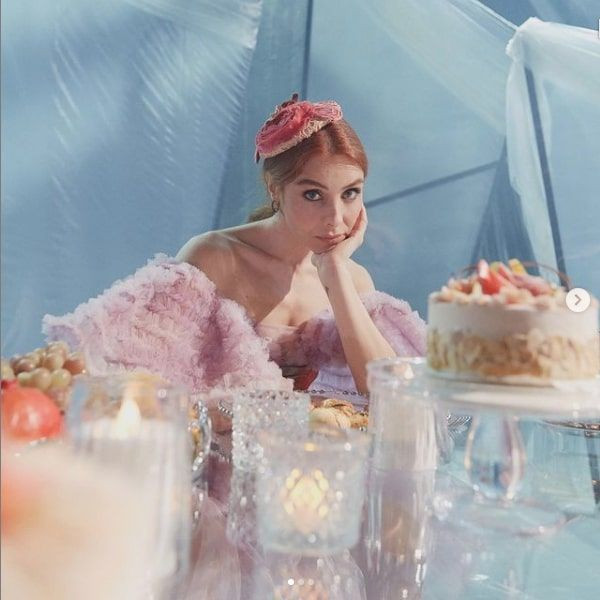 Kağıt Ev'in başrolü Nur Fettahoğlu atletiyle pozunu paylaştı herkes aynı yorumu yaptı - Resim: 2