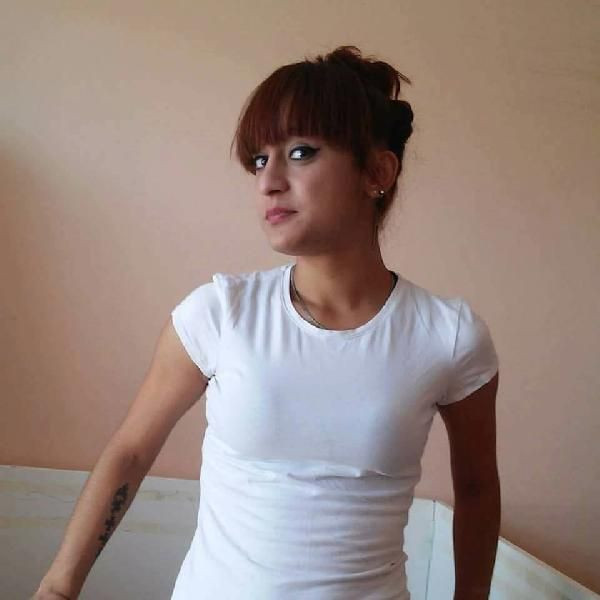 Tecavüz etti, göğsüne bıçak saplayıp başını taşla ezerek öldürdü! 4 yıllık sır aydınlandı - Resim: 1