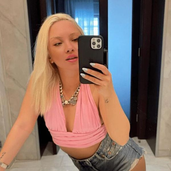 Ece Seçkin yoğun iş temposuna bir günlük deniz molası verdi - Resim: 1