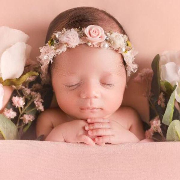 Seray Sever ikizleri Sofia ve Alya'yı ilk kez gösterdi 49 yaşında anne olmuştu - Resim: 1