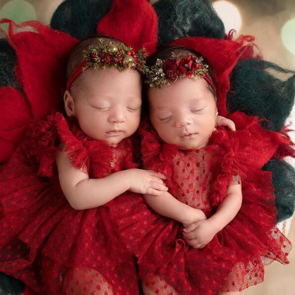 Seray Sever ikizleri Sofia ve Alya'yı ilk kez gösterdi 49 yaşında anne olmuştu - Resim: 2