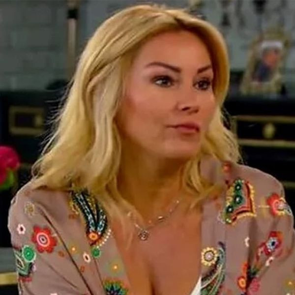 Pınar Altuğ mor mini elbisesiyle poz verdi! Eşi Yağmur Atacan'ın yorumu olay oldu! - Resim: 2