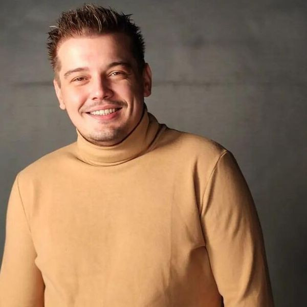 Arda Kural'ın dönüşü muhteşem oldu!Setlere hızlı giriş yapan Kural'ın işte yeni filminin yayın tarihi! - Resim: 3