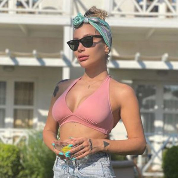 Sütyenli pozuna gelen yorumu cevaplayan İrem Derici dumur etti! O bedene bu kadar meme... - Resim: 2