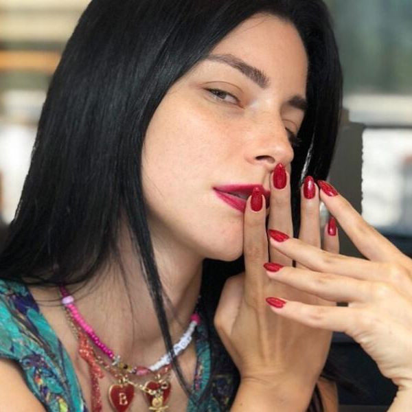 Merve Boluğur'un o paylaşımı sosyal medyayı salladı! "Otobüsteyim bak işine.." - Resim: 3