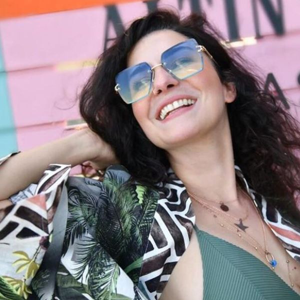 Bikinili pozu şikayet edildi! Ece Özdikici o paylaşımının kaldırılmasına sert çıktı - Resim: 1