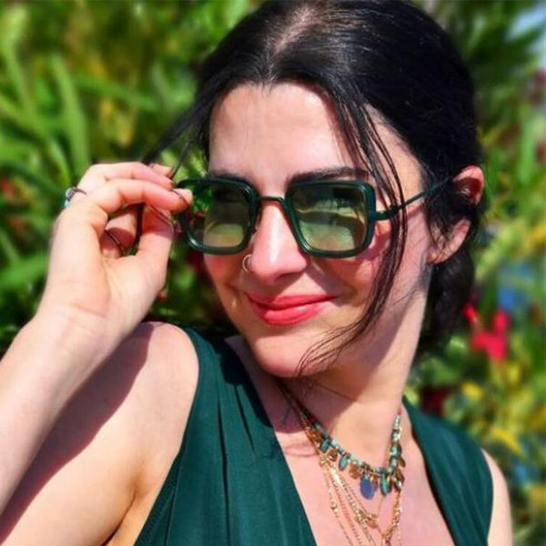 Bikinili pozu şikayet edildi! Ece Özdikici o paylaşımının kaldırılmasına sert çıktı - Resim: 3